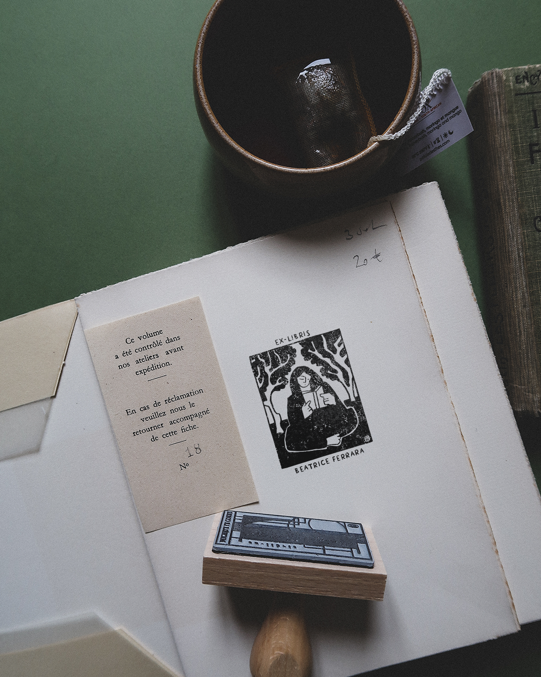 Lire en forêt